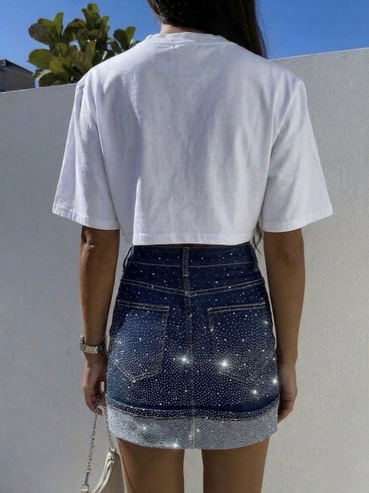 Jupe Denim Stretch Ornée de Strass – Collection PS/ÉTÉ 2026