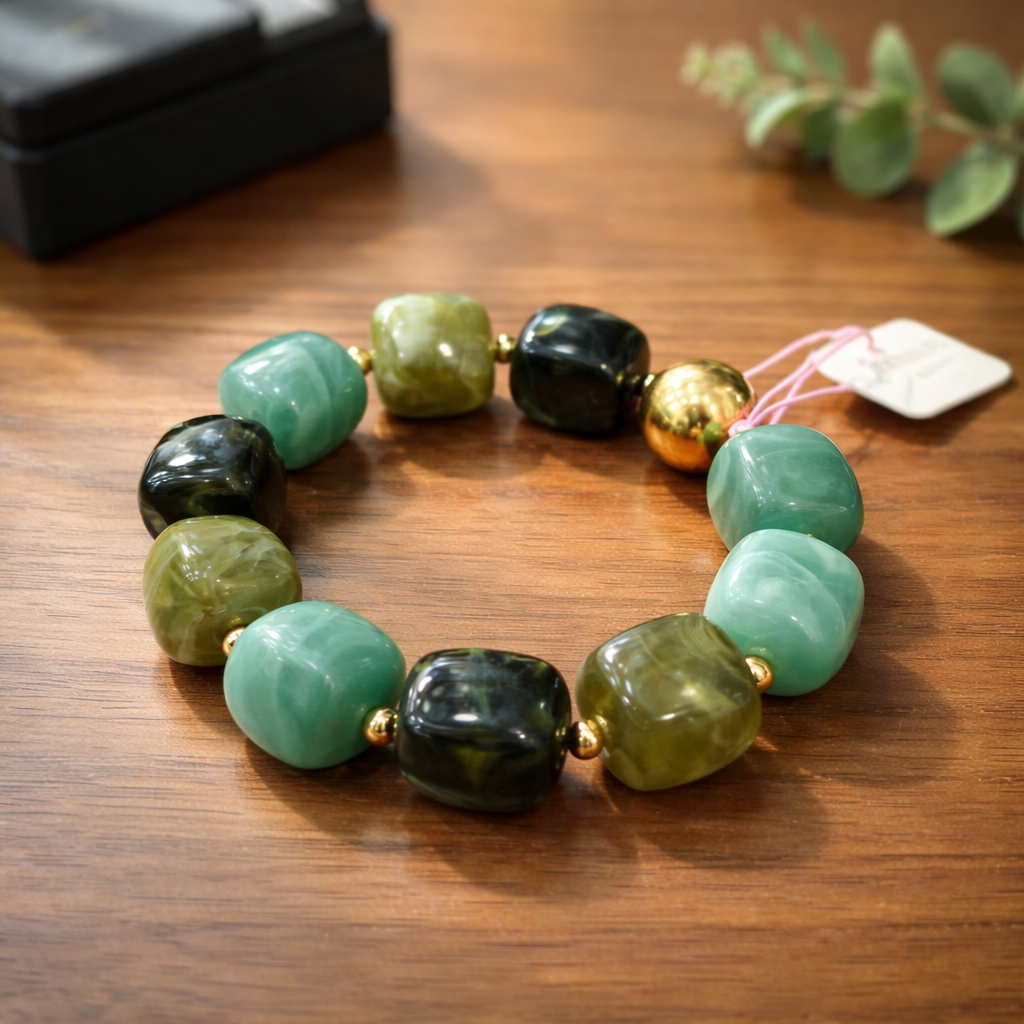 Bracelet Résine & Perles – Kaki, Ambre ou Perles Vert-Kaki | Taille Unique | Da Cinzia