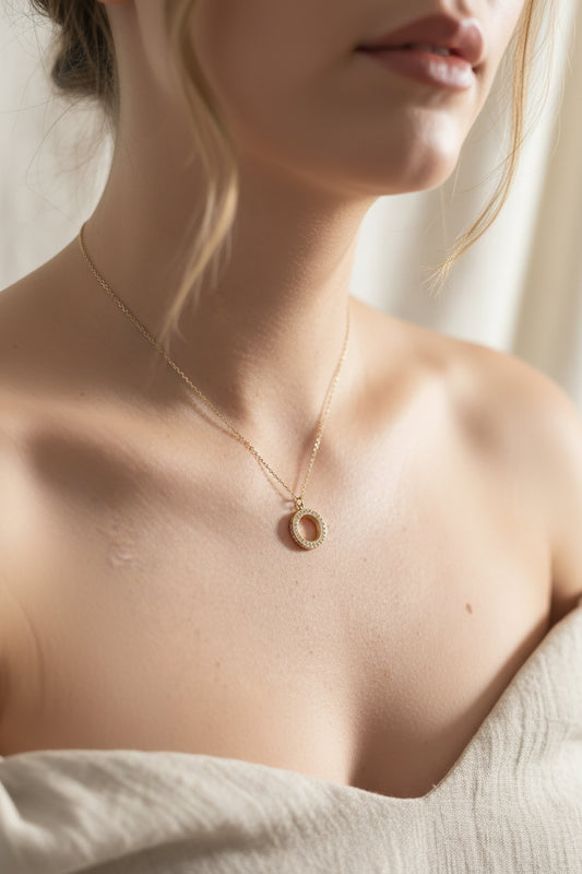 Collier pendentif rond strass Ikita – Acier inoxydable doré