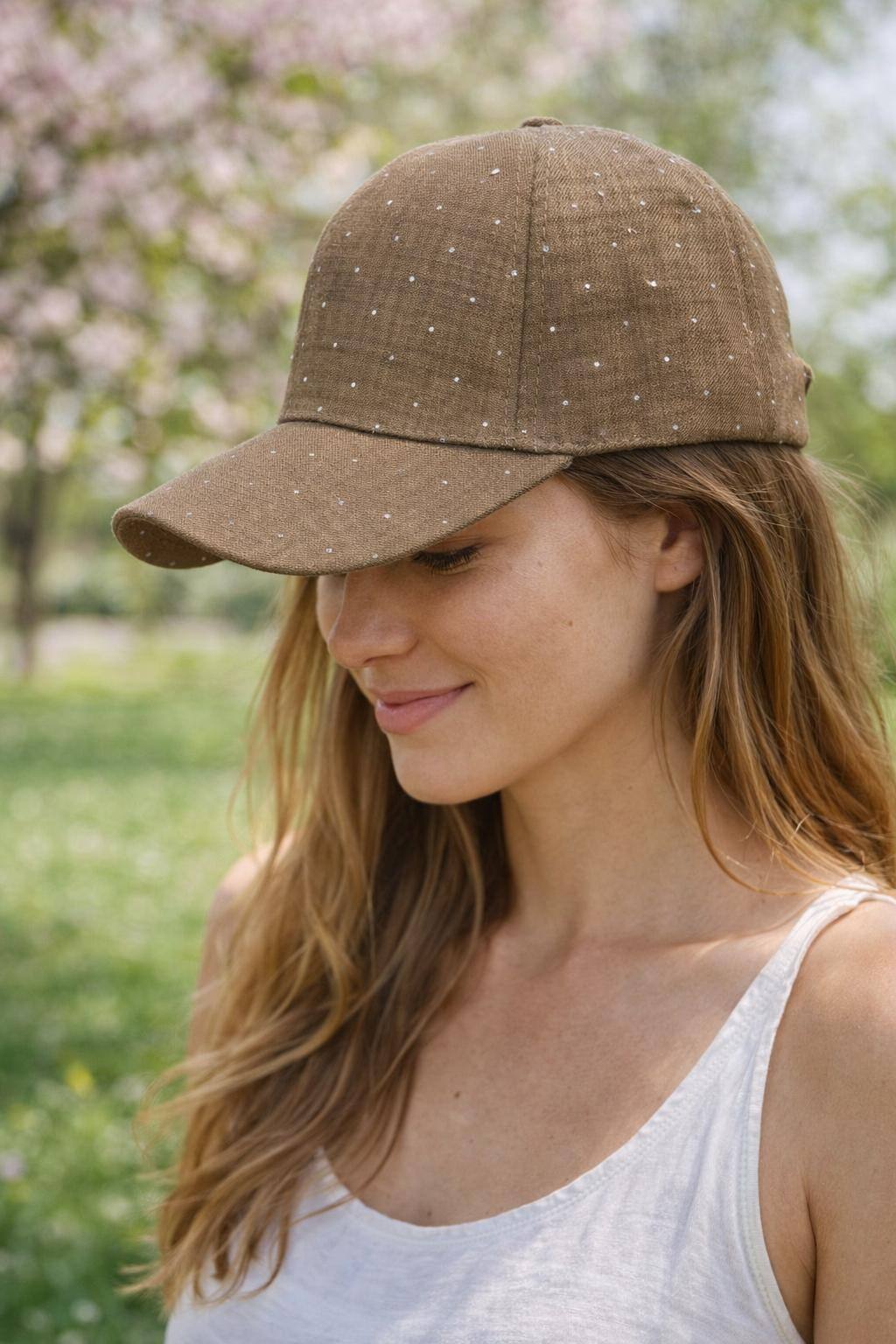 Casquette à Strass – 6 Coloris au Choix