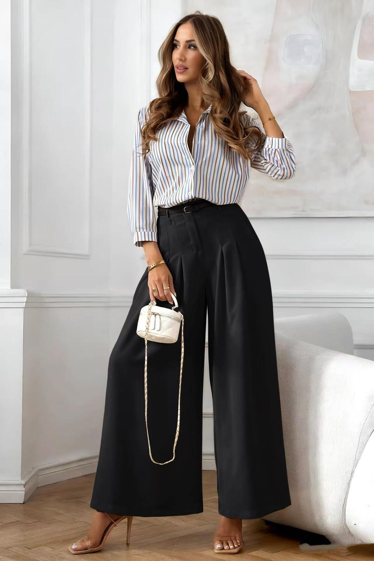 Pantalon large plissé chic avec ceinture